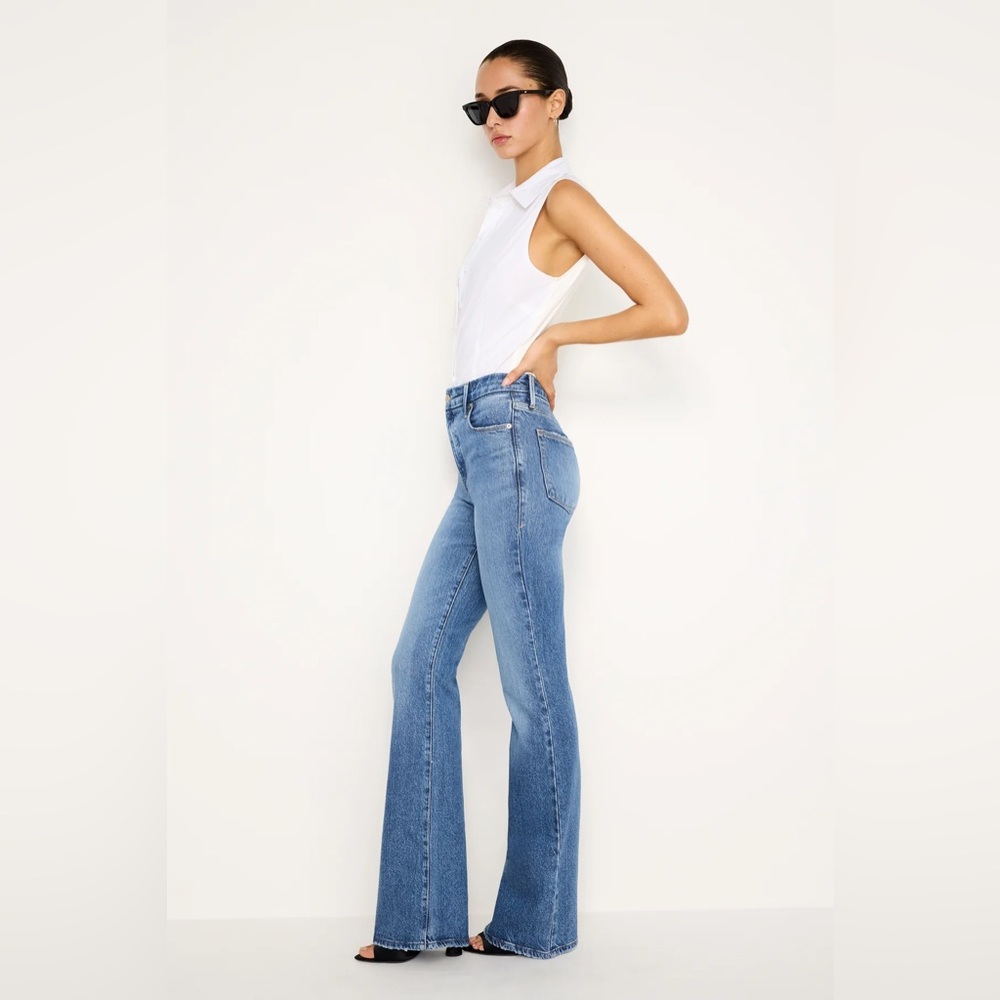 NWT Good American Soft-tech Classic Slim Bootcut Jeans Size 6 BRAND NEW